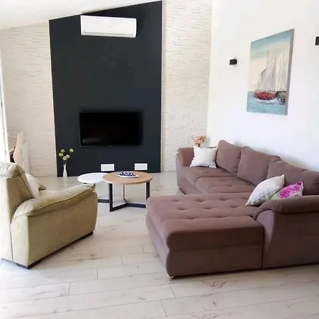 Apartament Royal View